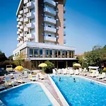 Ξενοδοχείο Alexandra Plaza 4*