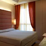 Alexandra Plaza Ξενοδοχείο 4*