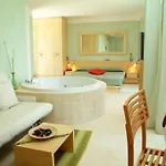 Alexandra Plaza Ξενοδοχείο 4*