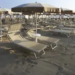 Alexandra Plaza 4*