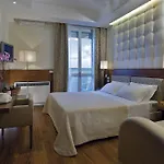 Alexandra Plaza Ξενοδοχείο 4*