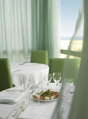 Alexandra Plaza Hotel