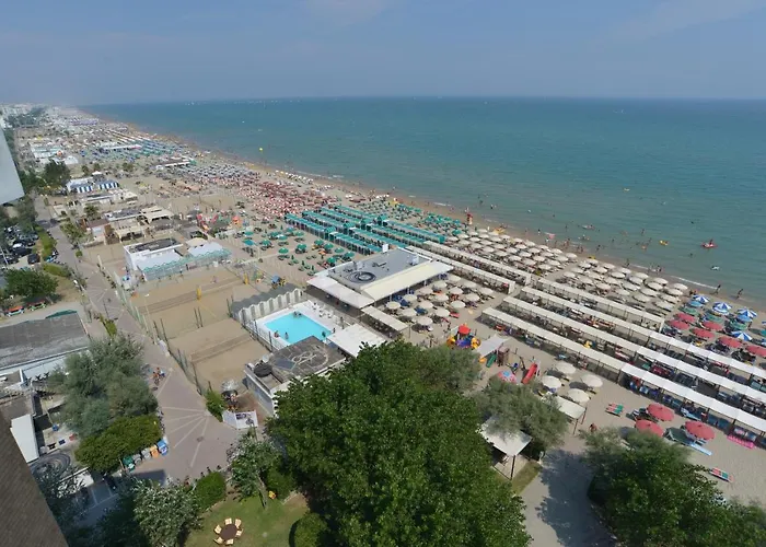 ホテル Alexandra Plaza