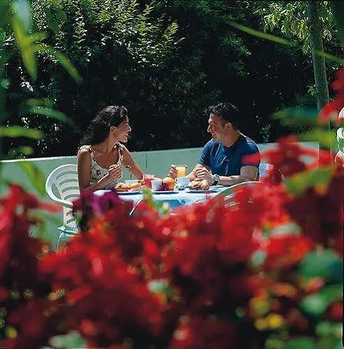 ホテル Alexandra Plaza