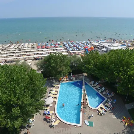 Color Alexandra Plaza Family Hotel Hotel