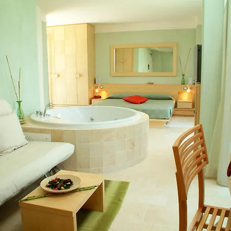 Color Alexandra Plaza Family Hotel Hotel 4*