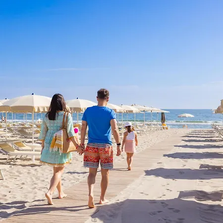 Color Alexandra Plaza Family Hotel Hotel 4*