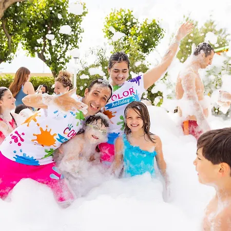 Color Alexandra Plaza Family Hotel 4*