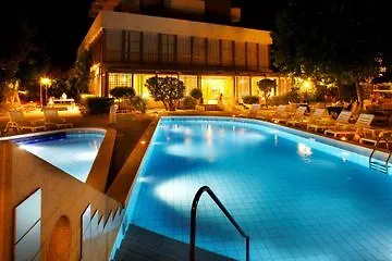 Color Alexandra Plaza Family Отель 4*