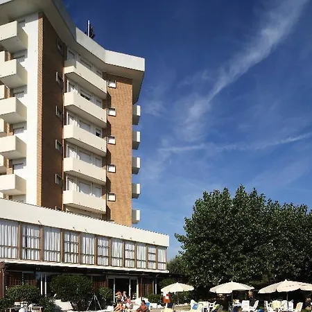 Hotel Color Alexandra Plaza Family 4*