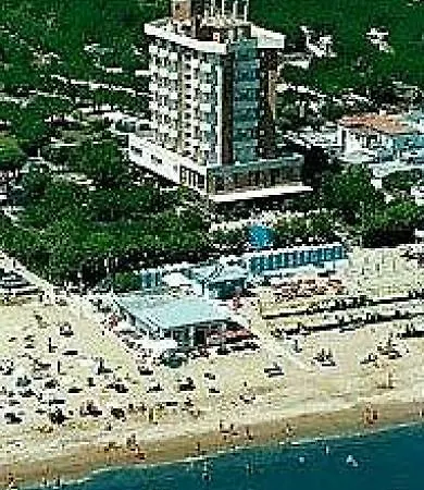 Alexandra Plaza 4* Riccione